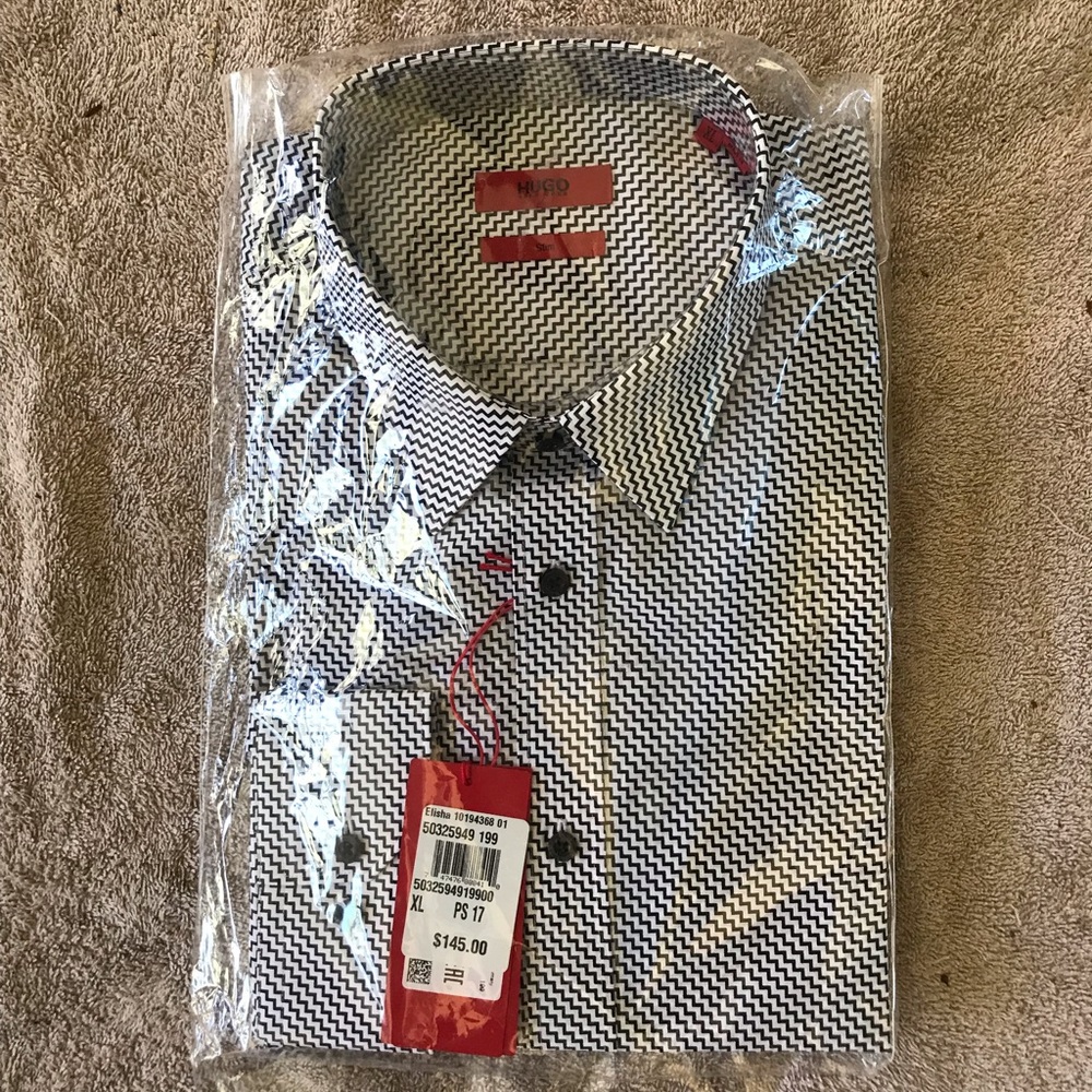 New HUGO BOSS long sleeve shirt size XL